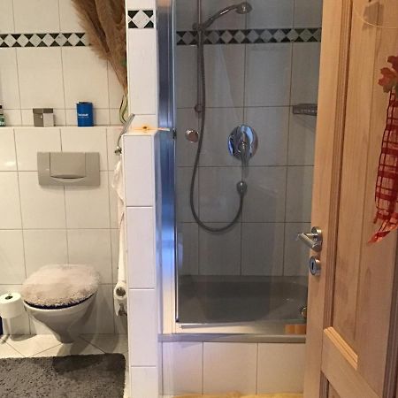 Doppelzimmer Dachgeschoss, Schnelles Wlan, Arbeitsplatz Und Garten Winningen Zewnętrze zdjęcie